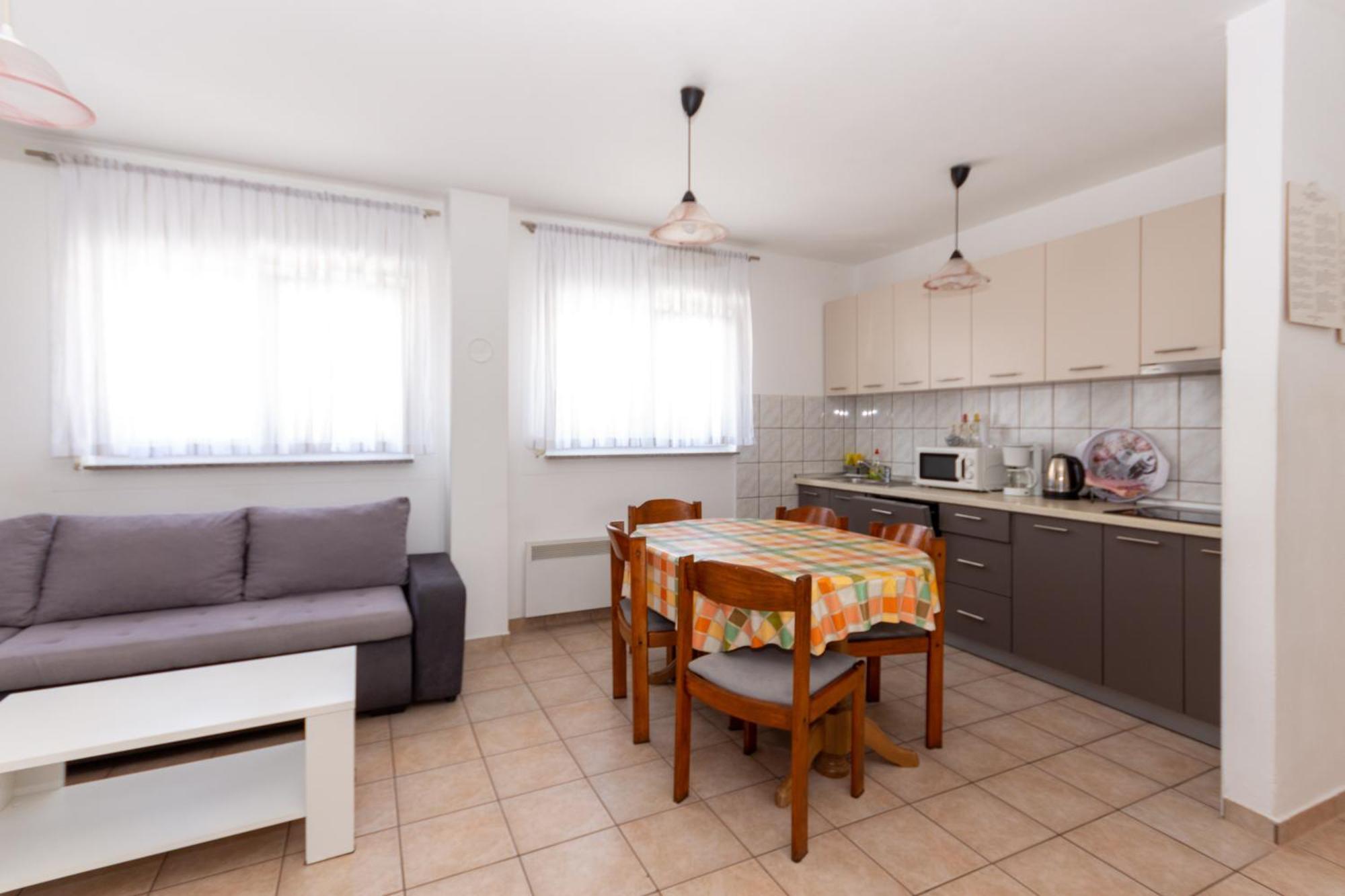 Apartmani Filip Pag Town Extérieur photo